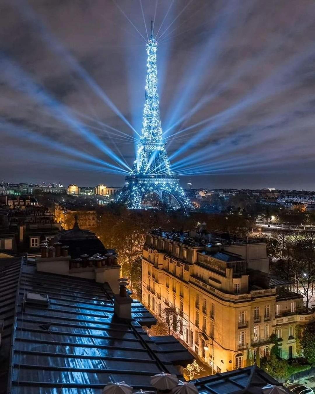 Hello Disneyland Paris Bussy-Saint-Georges Luaran gambar